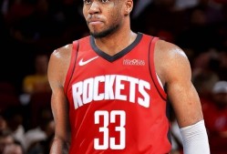 爱游戏APP-字母哥重要时刻重要助攻，TES带队取胜！